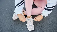 Evdeki Pratik Yöntemlerle Ayakkabılardaki Rutubet ve Kötü Kokudan Nasıl Kolayca Kurtulursunuz?