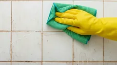 Karbonat ve sirke ile pırıl pırıl banyo fayansları nasıl temizlenir